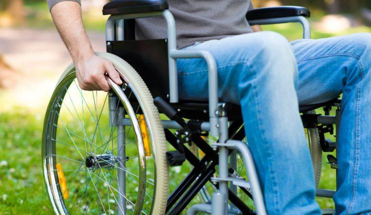 Πολλαπλή Σκλήρυνση: Θεραπεία καθυστερεί την ανάγκη αναπηρικού αμαξιδίου